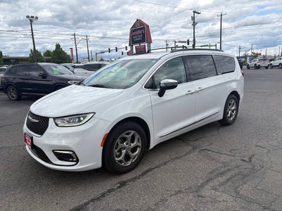 2023 Chrysler Pacifica Limited 4dr Mini Van