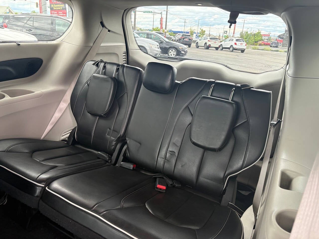 2023 Chrysler Pacifica Limited 4dr Mini Van