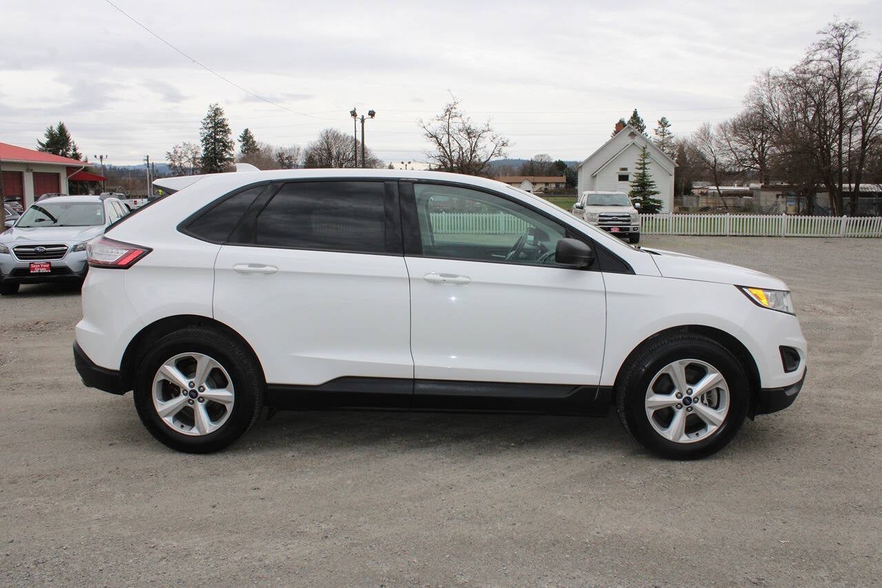 2016 Ford Edge SE AWD 4dr Crossover