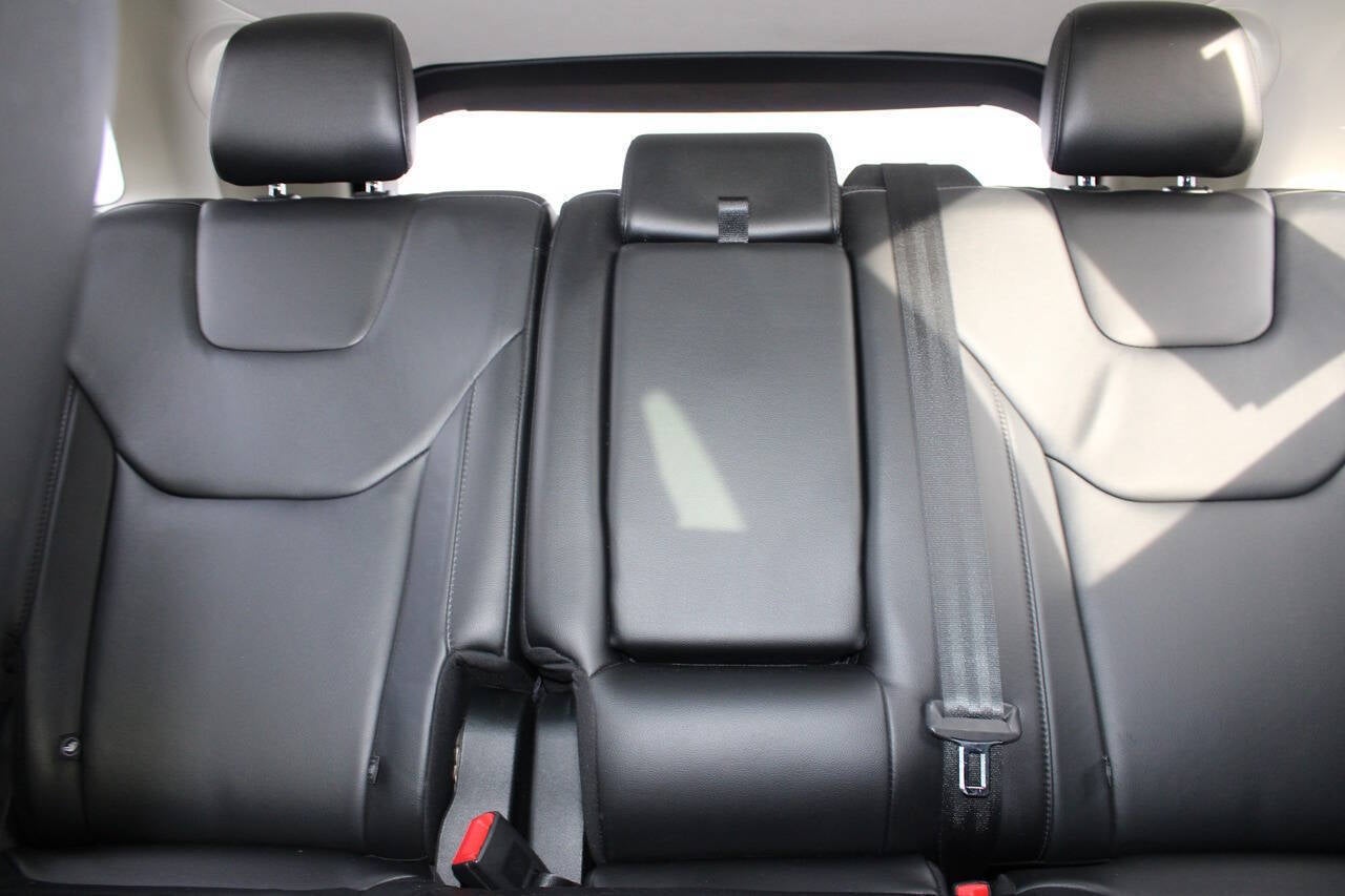 2016 Ford Edge Titanium AWD 4dr Crossover