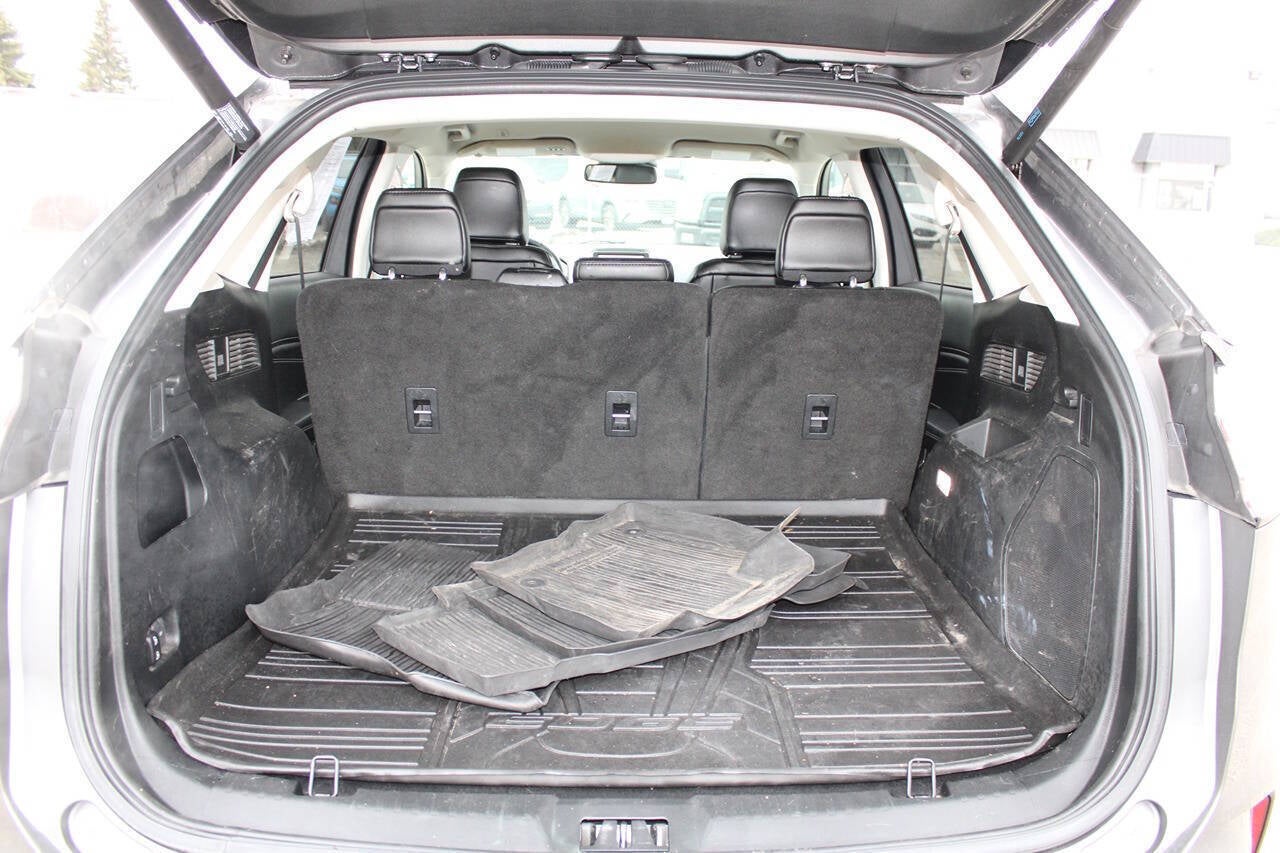 2021 Ford Edge Titanium AWD 4dr Crossover