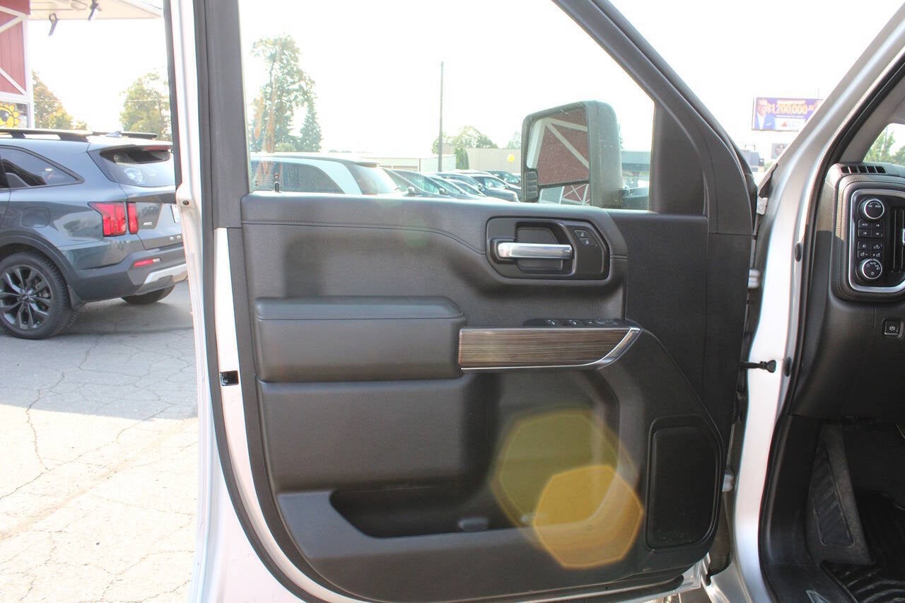 2022 Chevrolet Silverado 2500HD LT 4x4 4dr Crew Cab SB