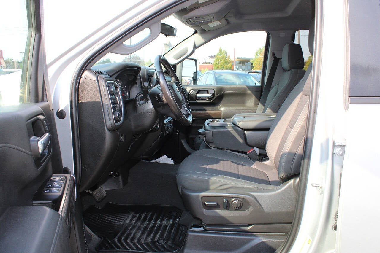 2022 Chevrolet Silverado 2500HD LT 4x4 4dr Crew Cab SB