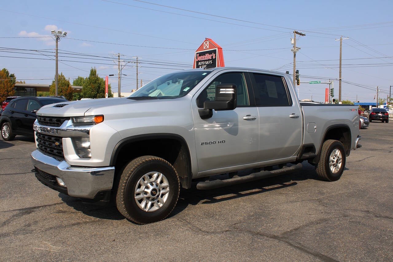 2022 Chevrolet Silverado 2500HD LT 4x4 4dr Crew Cab SB