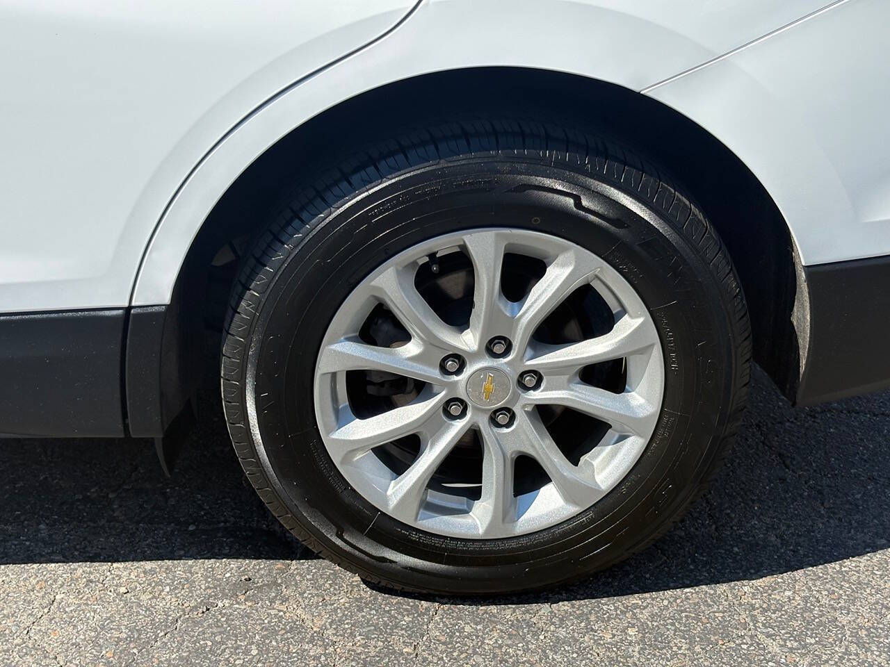 2019 Chevrolet Equinox LS 4x4 4dr SUV w/1LS