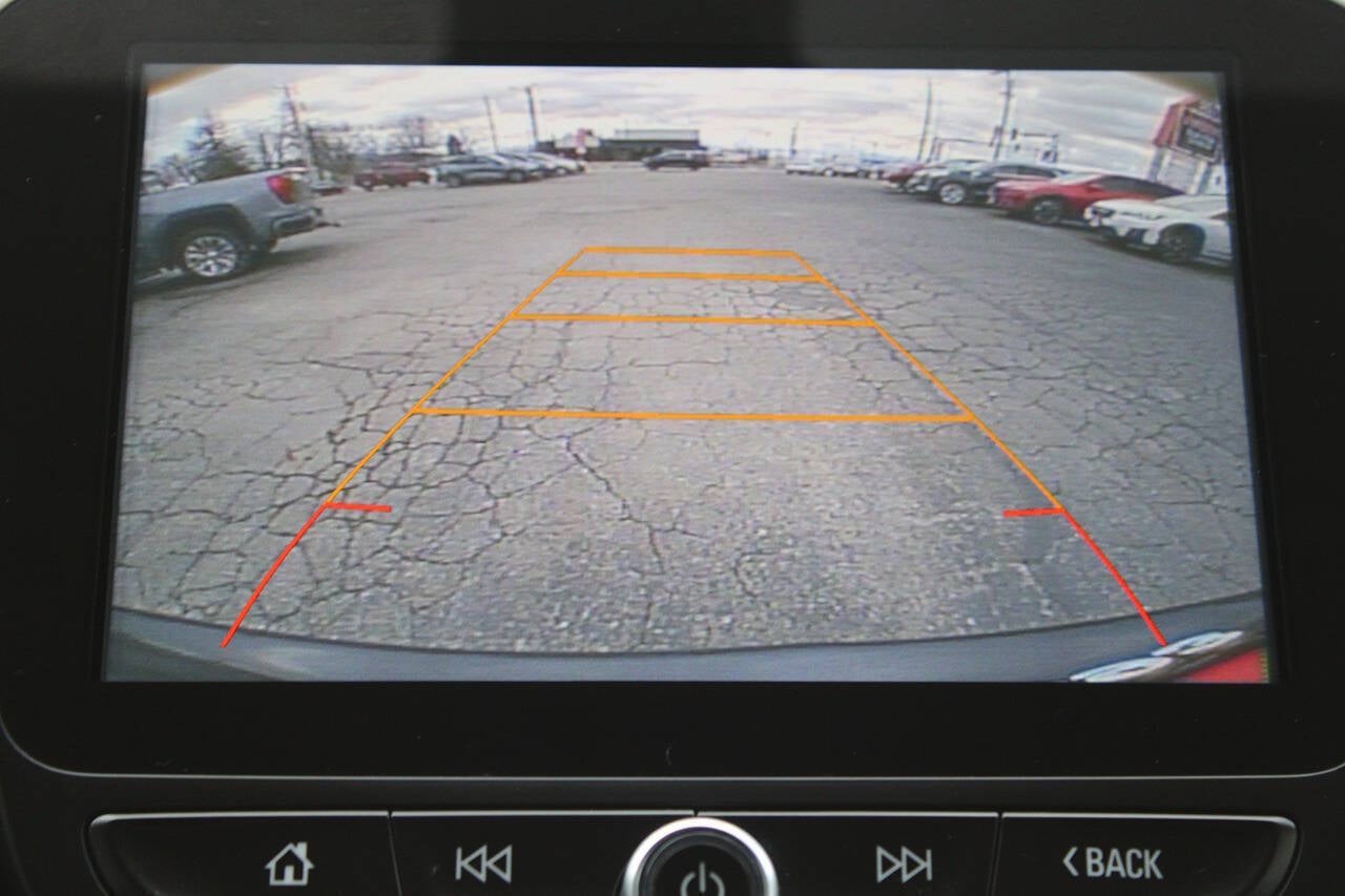 2022 Chevrolet Equinox LT 4x4 4dr SUV w/2FL