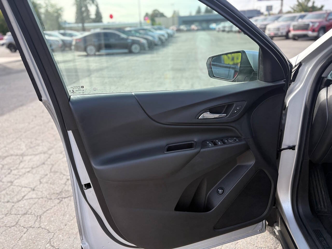 2022 Chevrolet Equinox LT 4x4 4dr SUV w/2FL