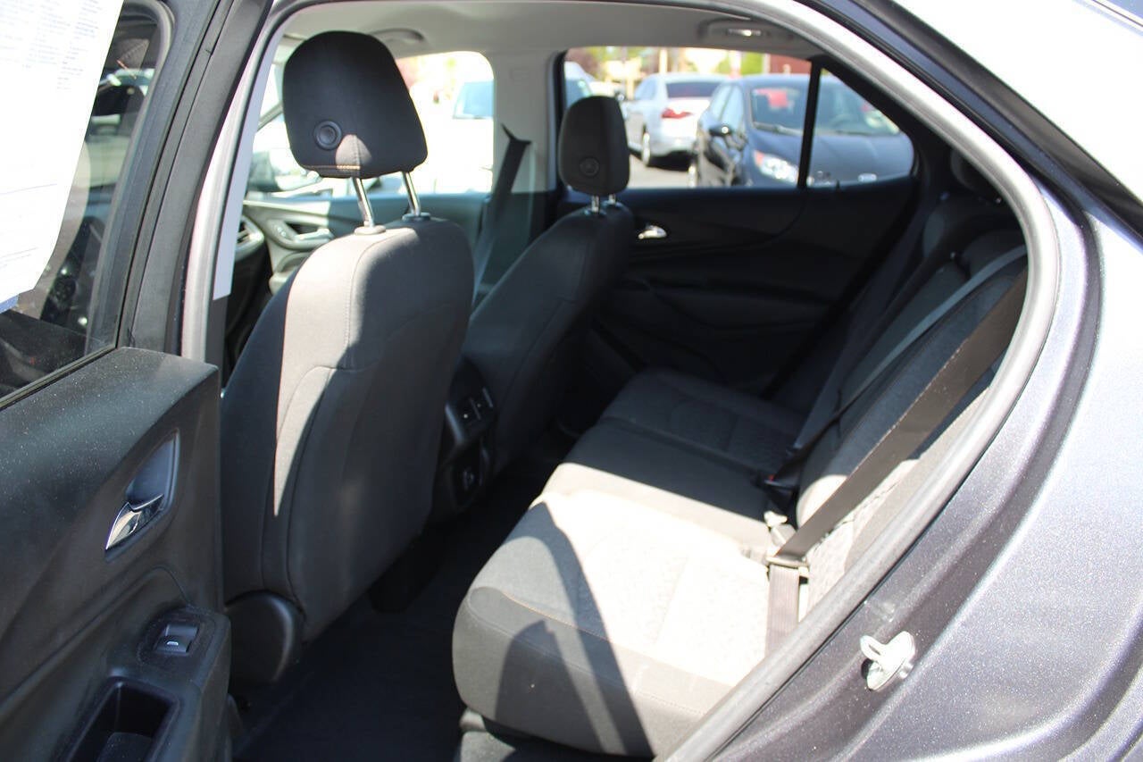 2022 Chevrolet Equinox LT 4x4 4dr SUV w/2FL