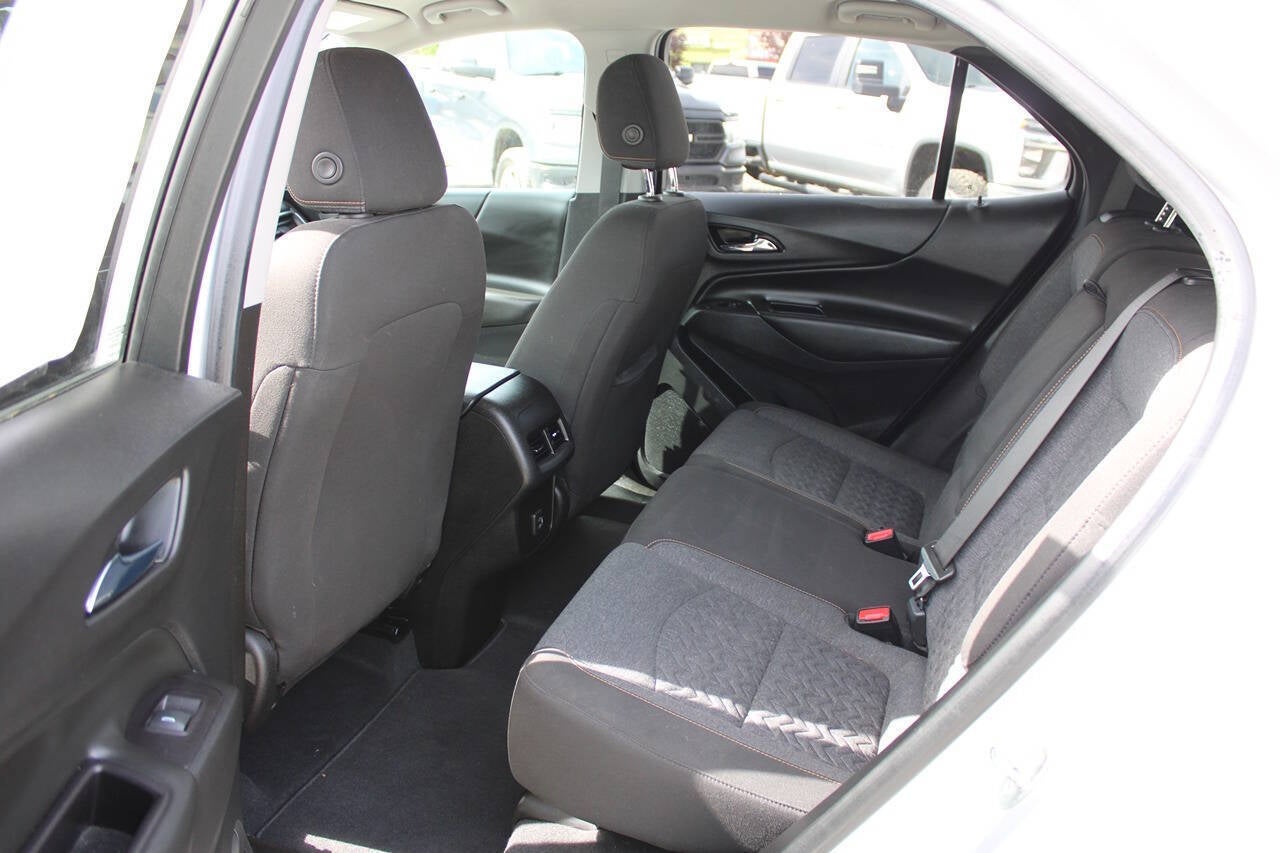 2022 Chevrolet Equinox LT 4x4 4dr SUV w/2FL
