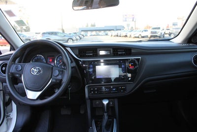 2018 Toyota Corolla LE 4dr Sedan