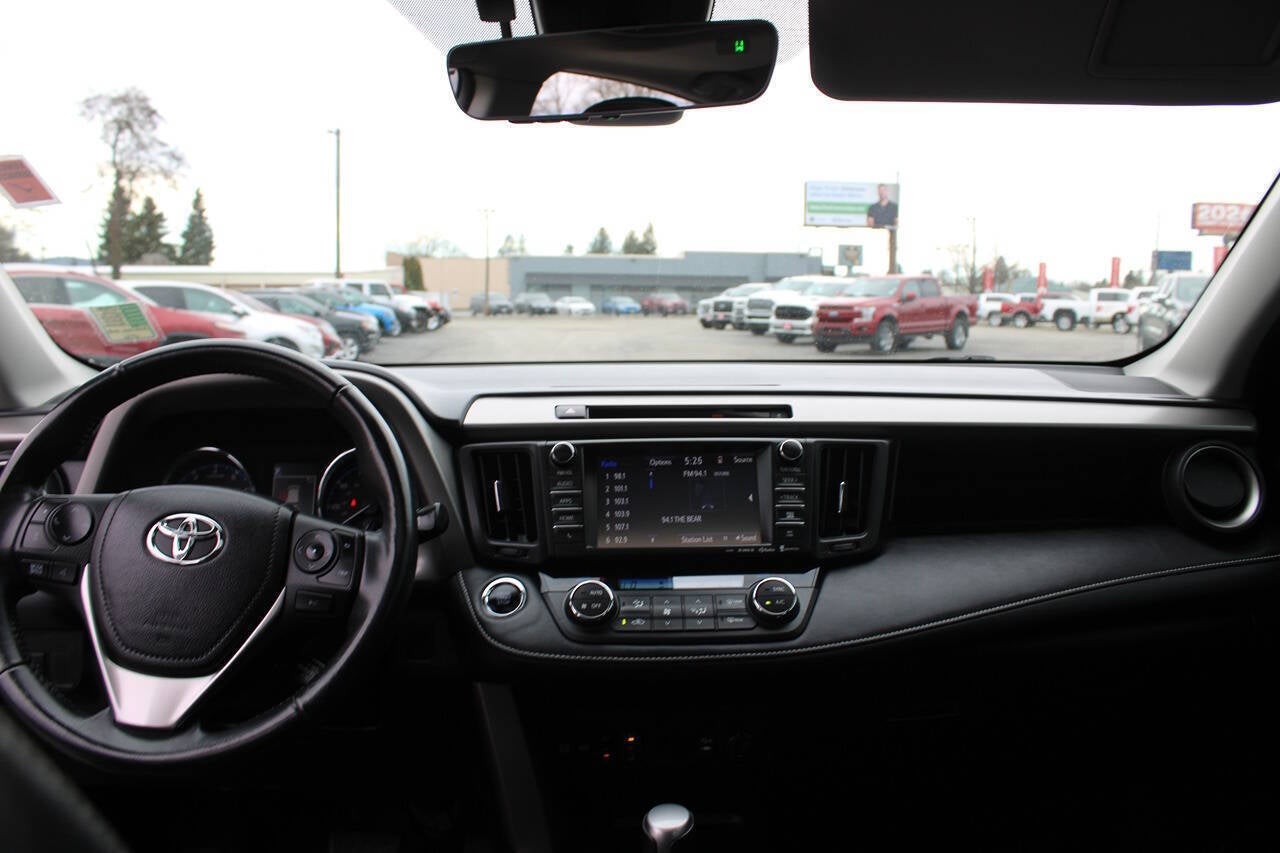 2016 Toyota RAV4 Limited AWD 4dr SUV