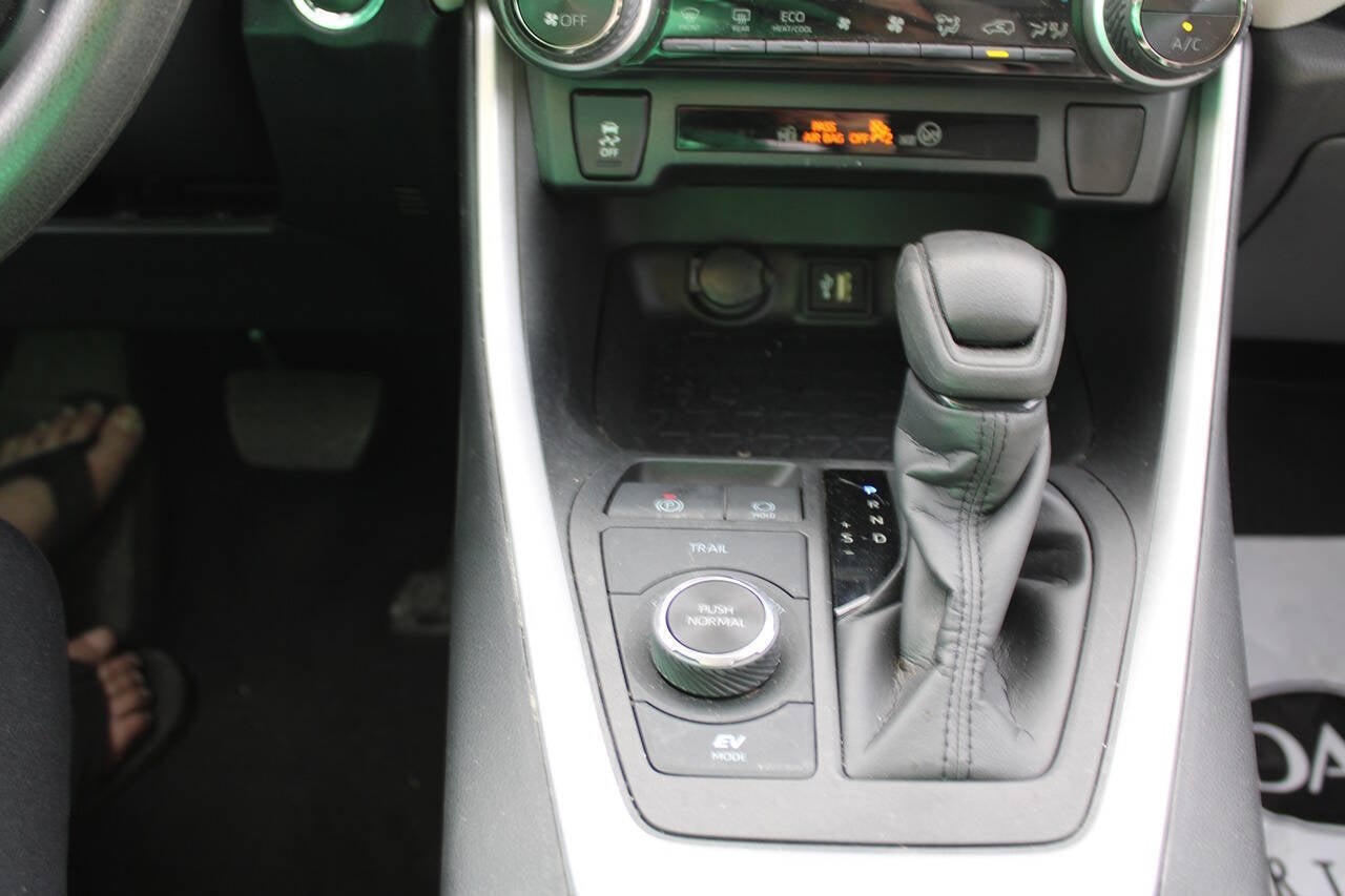 2024 Toyota RAV4 Hybrid XLE AWD 4dr SUV