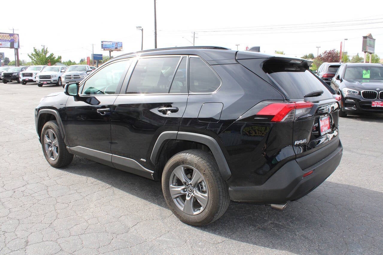2024 Toyota RAV4 Hybrid XLE AWD 4dr SUV