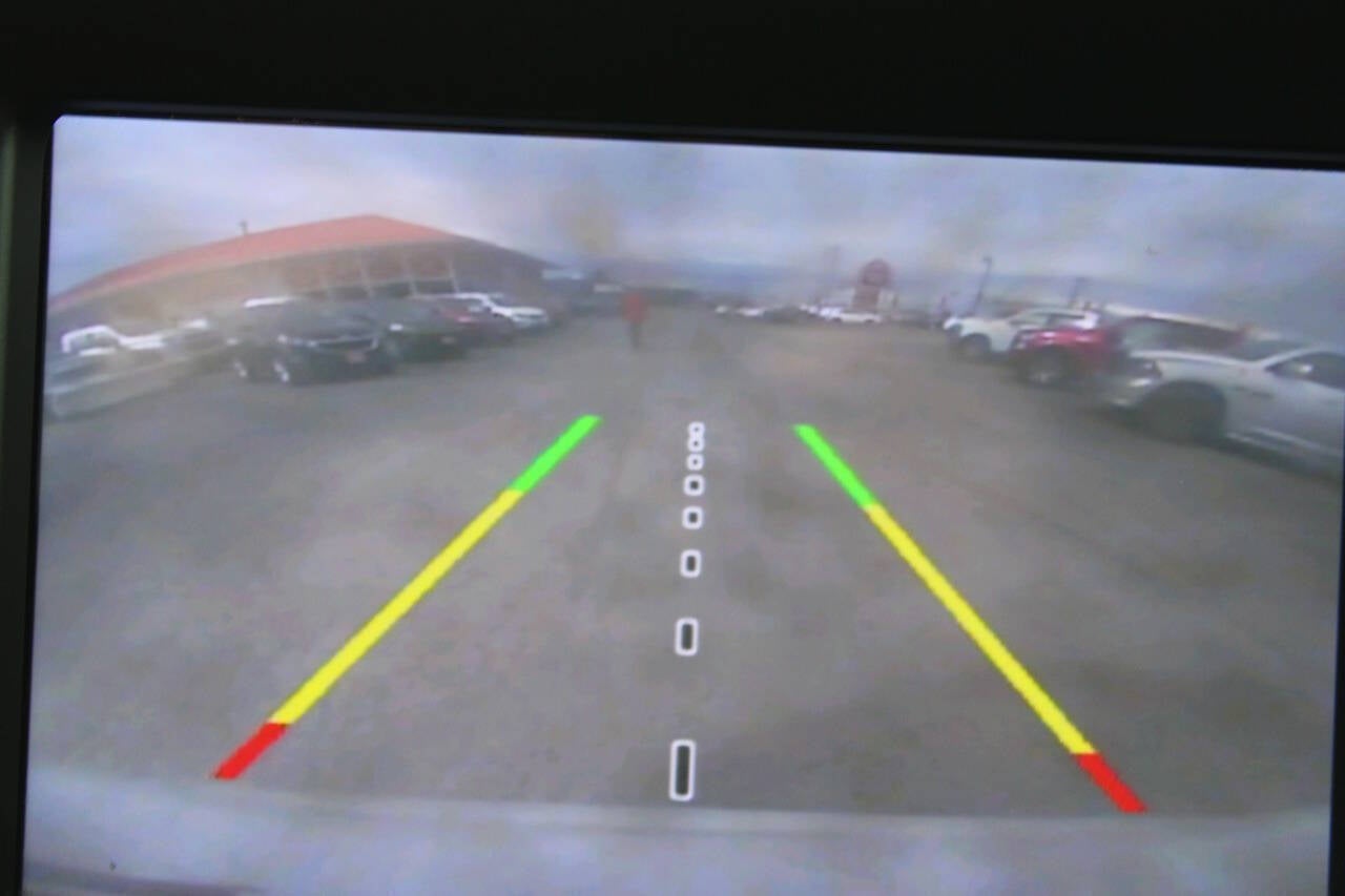 2017 Jeep Compass Latitude 4x4 4dr SUV (midyear release)