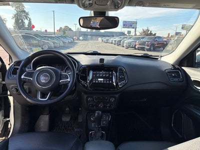 2019 Jeep Compass Latitude 4x4 4dr SUV
