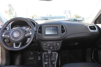 2019 Jeep Compass Latitude 4x4 4dr SUV