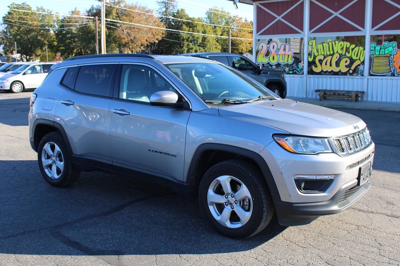 2019 Jeep Compass Latitude 4x4 4dr SUV