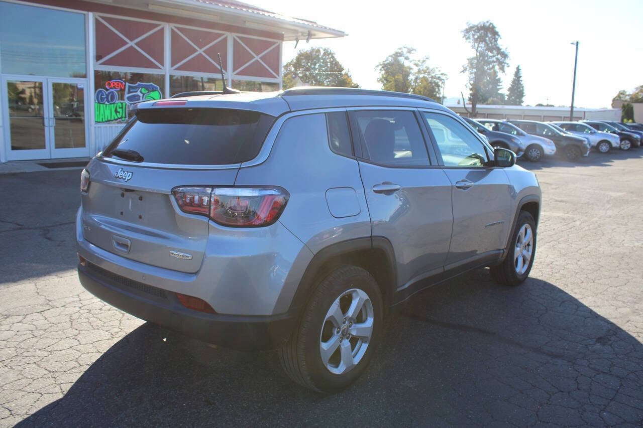 2019 Jeep Compass Latitude 4x4 4dr SUV