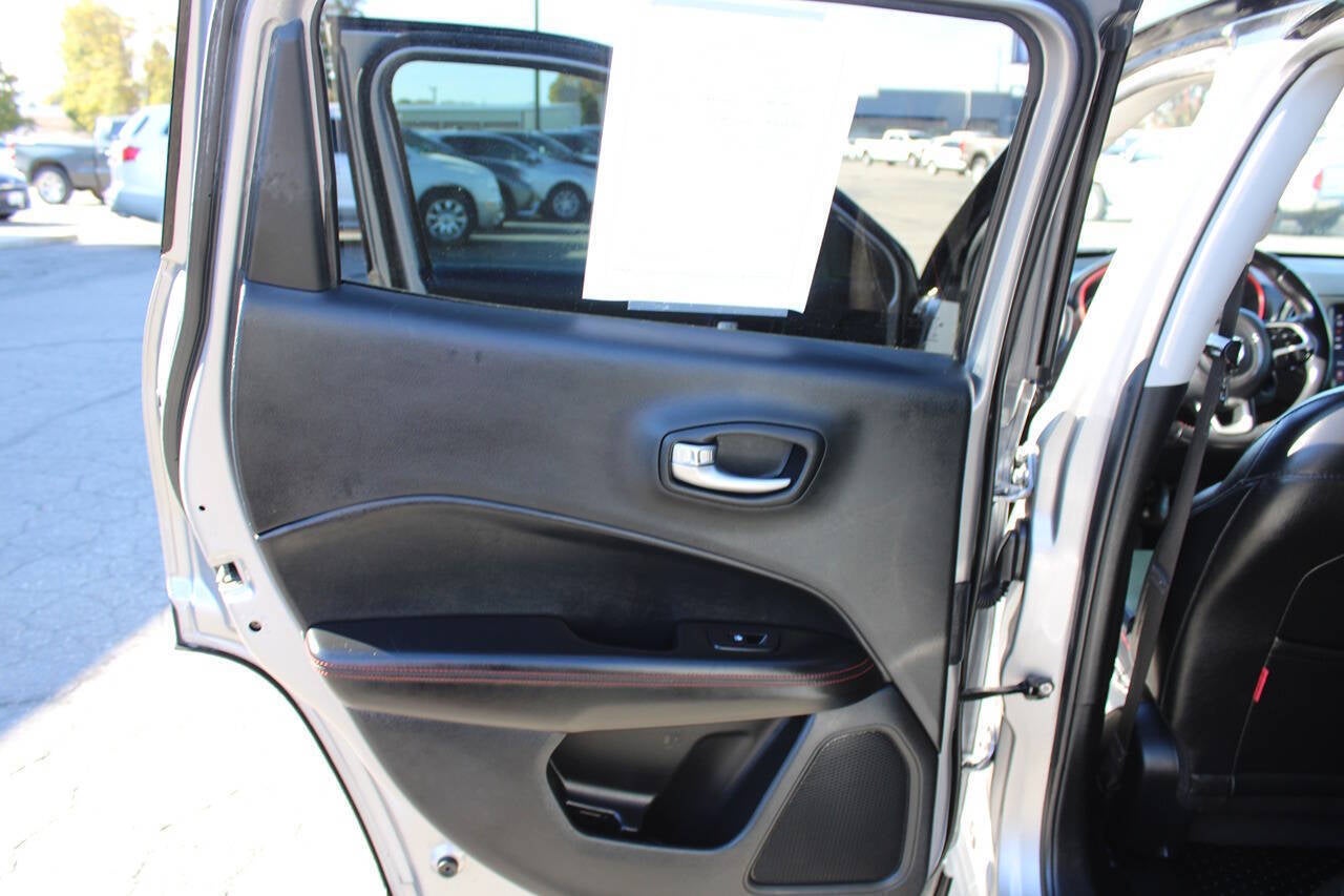 2019 Jeep Compass Trailhawk 4x4 4dr SUV