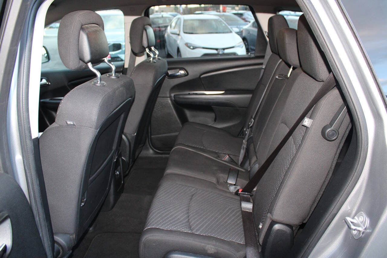 2017 Dodge Journey SXT 4dr SUV