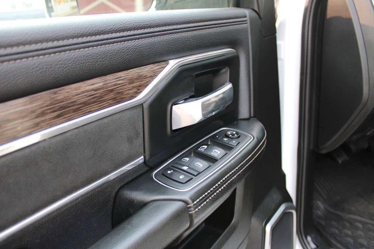 2021 RAM 2500 Laramie 4x4 4dr Crew Cab 8 ft. LB Pickup