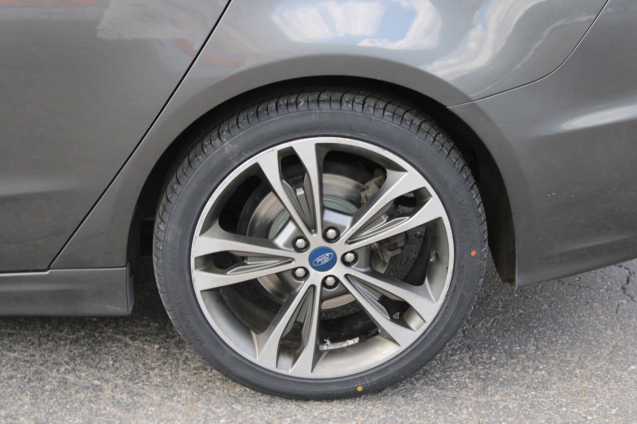 2020 Ford Fusion Titanium AWD 4dr Sedan