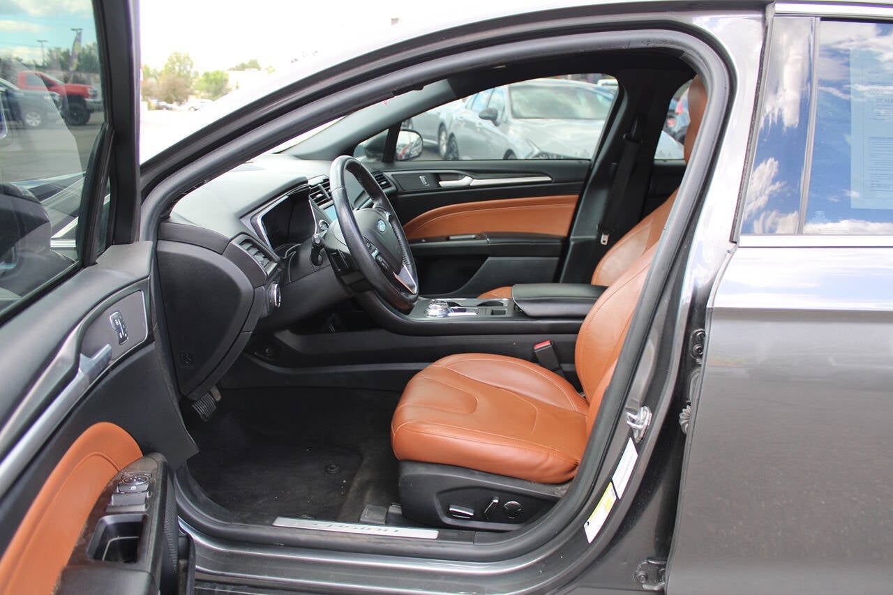 2020 Ford Fusion Titanium AWD 4dr Sedan