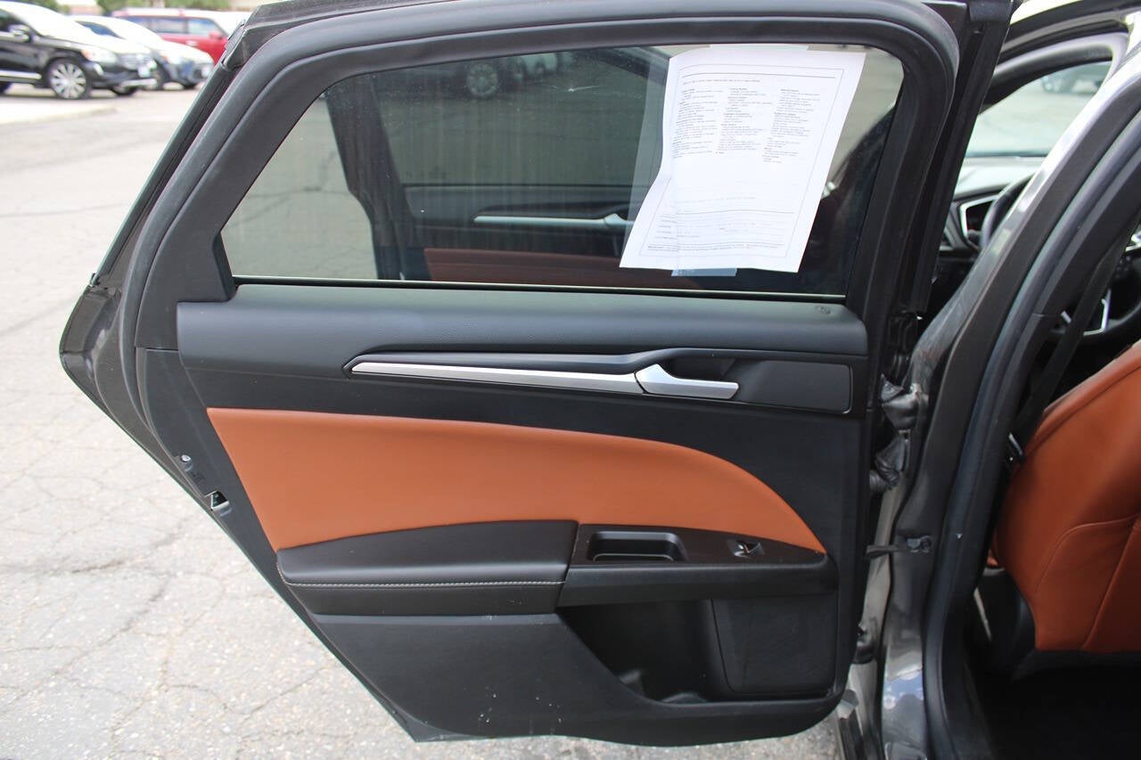 2020 Ford Fusion Titanium AWD 4dr Sedan