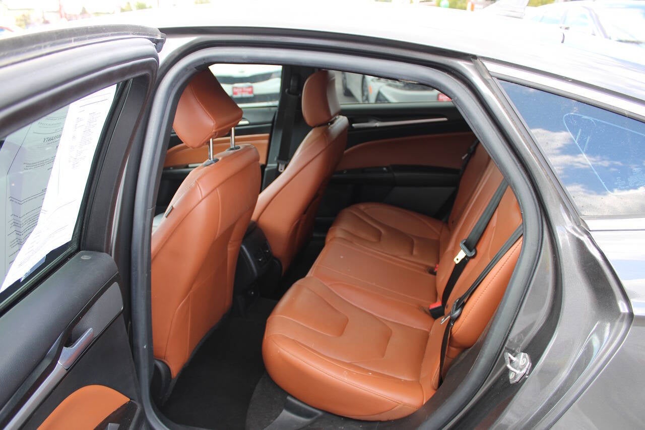 2020 Ford Fusion Titanium AWD 4dr Sedan