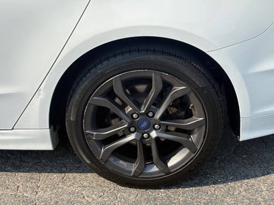 2018 Ford Fusion SE 4dr Sedan