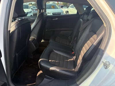 2018 Ford Fusion SE 4dr Sedan