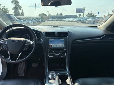 2018 Ford Fusion SE 4dr Sedan