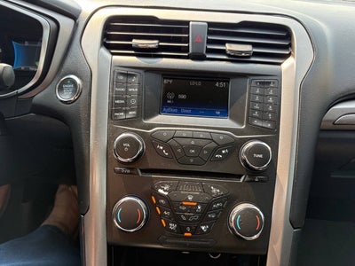 2017 Ford Fusion Hybrid SE 4dr Sedan