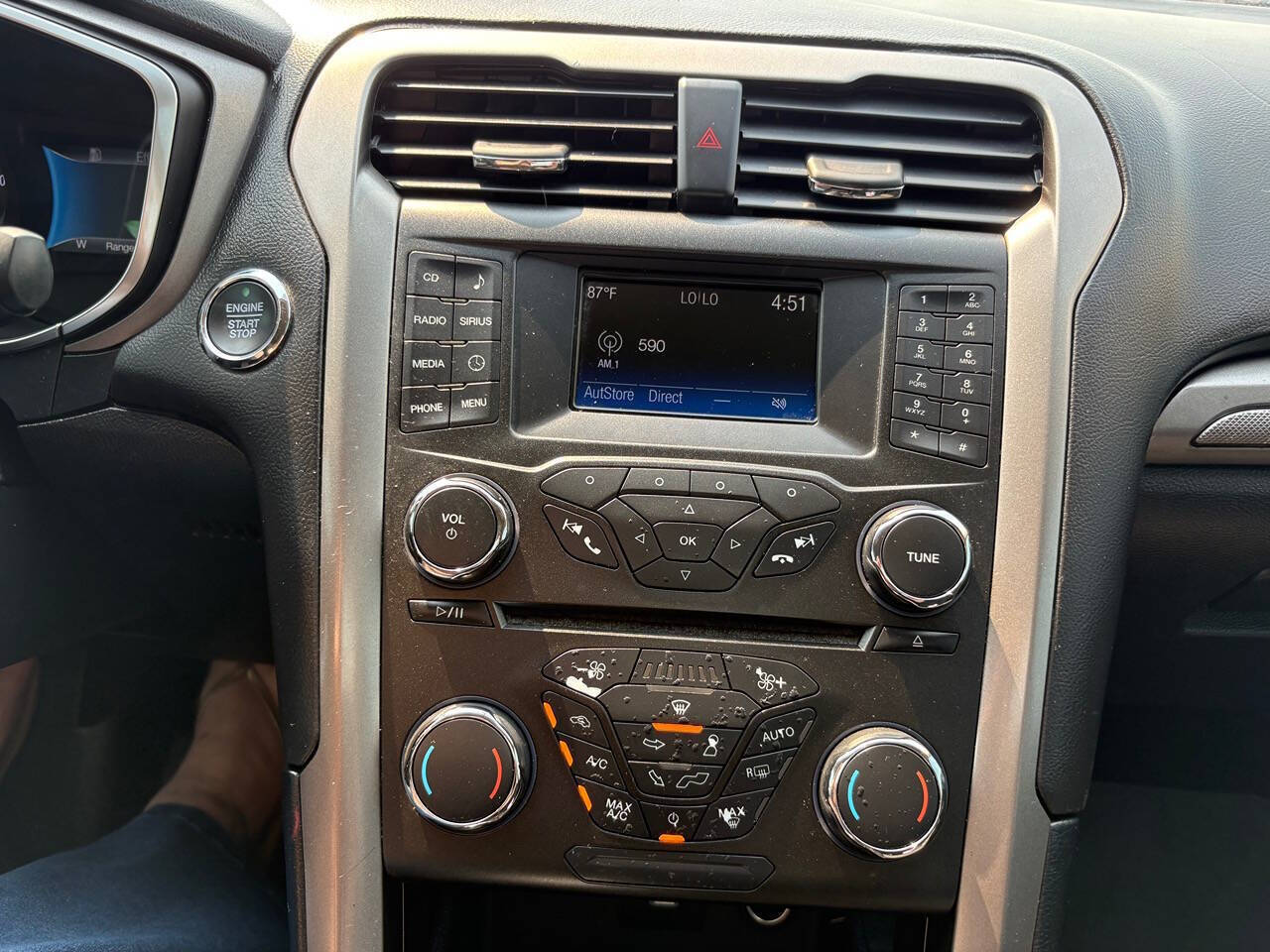 2017 Ford Fusion Hybrid SE 4dr Sedan