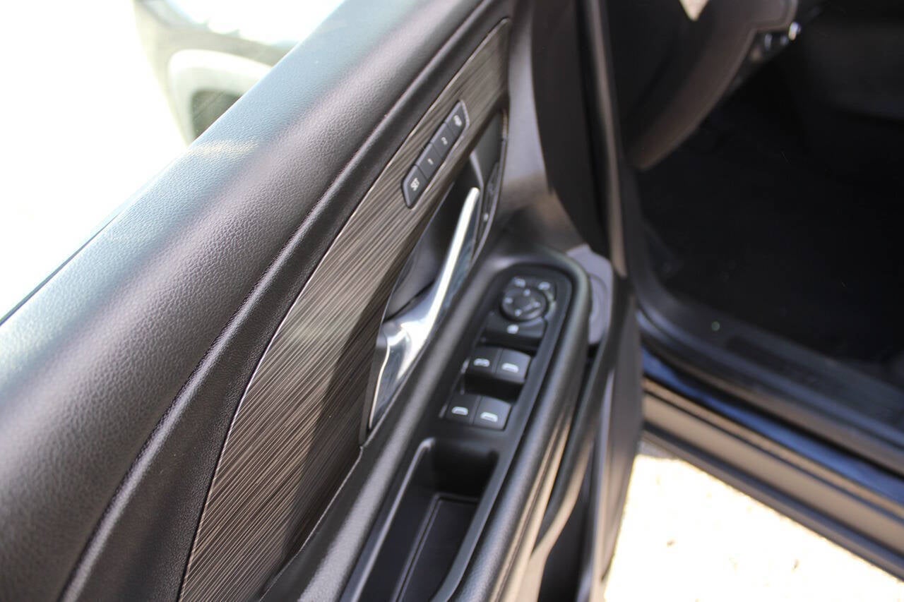 2024 GMC Terrain SLT AWD 4dr SUV