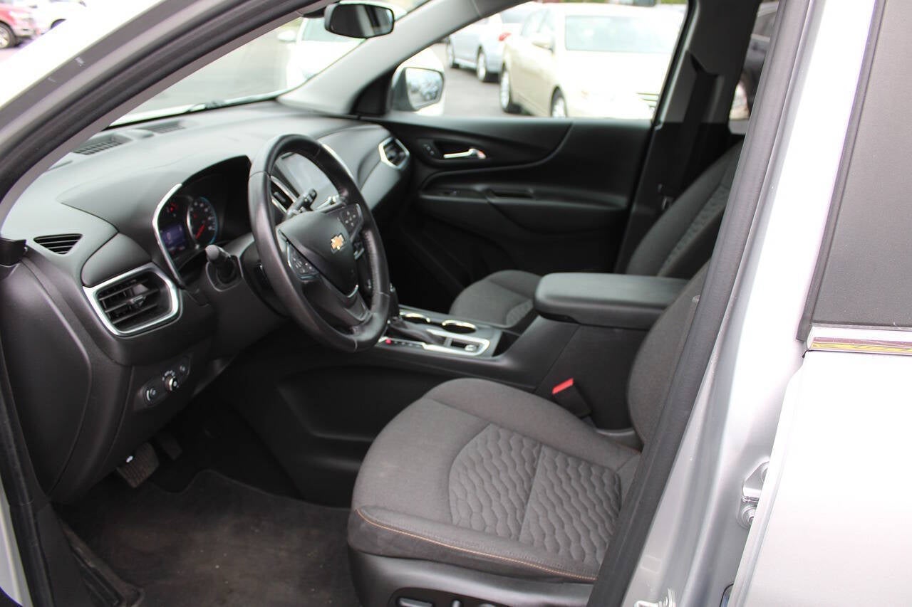 2021 Chevrolet Equinox LT 4x4 4dr SUV w/2FL