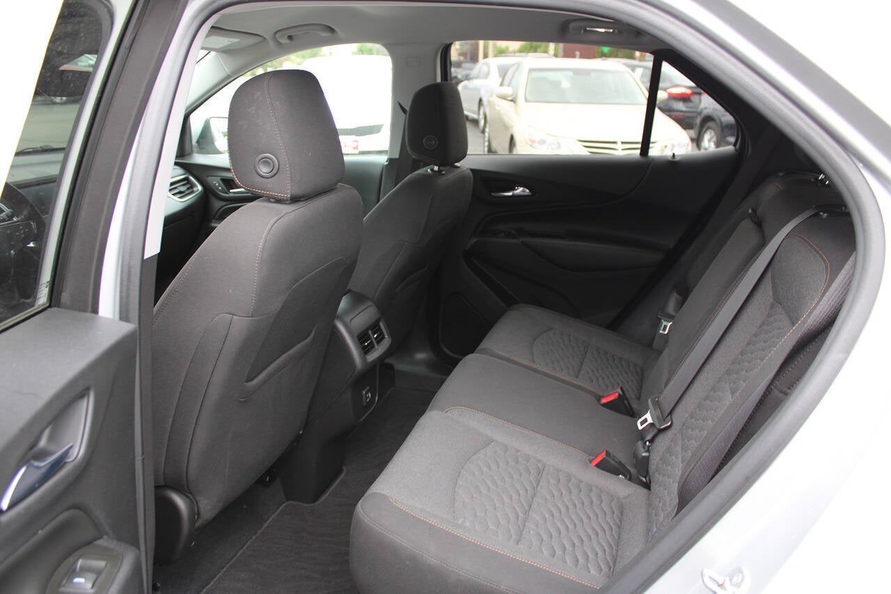 2021 Chevrolet Equinox LT 4x4 4dr SUV w/2FL