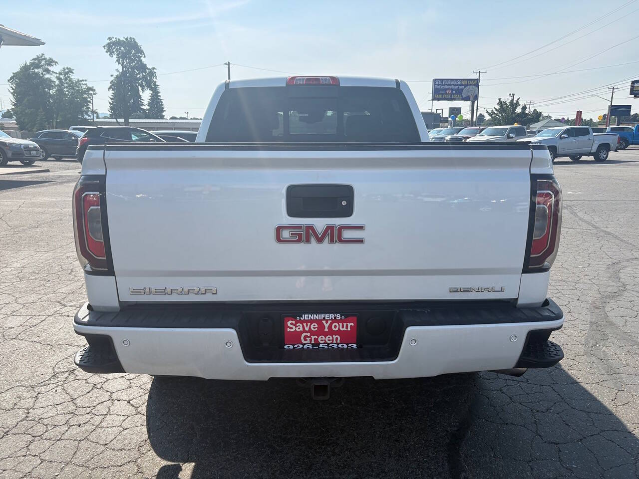 2018 GMC Sierra 1500 Denali 4x4 4dr Crew Cab 5.8 ft. SB
