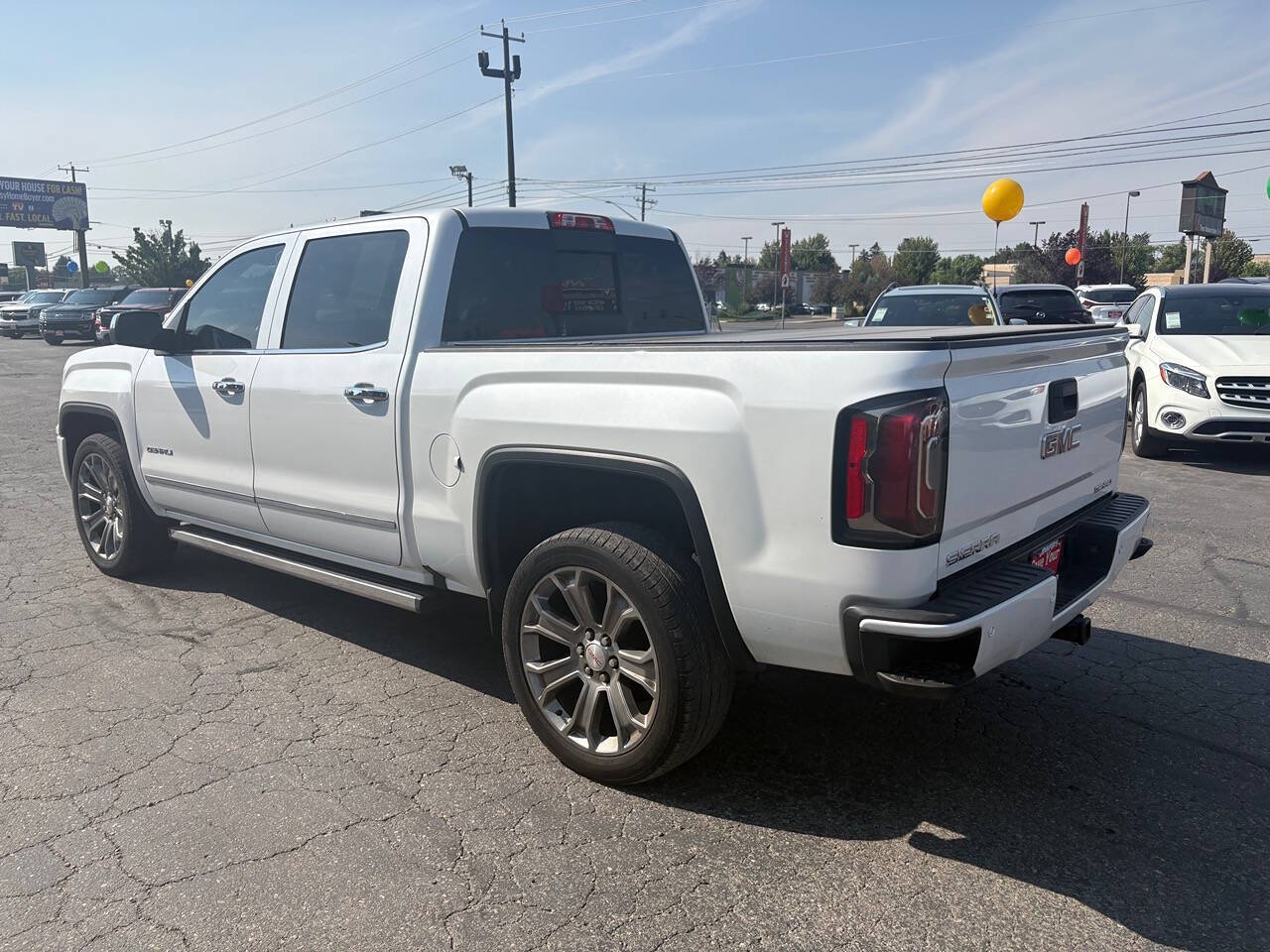 2018 GMC Sierra 1500 Denali 4x4 4dr Crew Cab 5.8 ft. SB