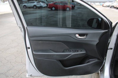 2021 Hyundai Accent SE 4dr Sedan CVT