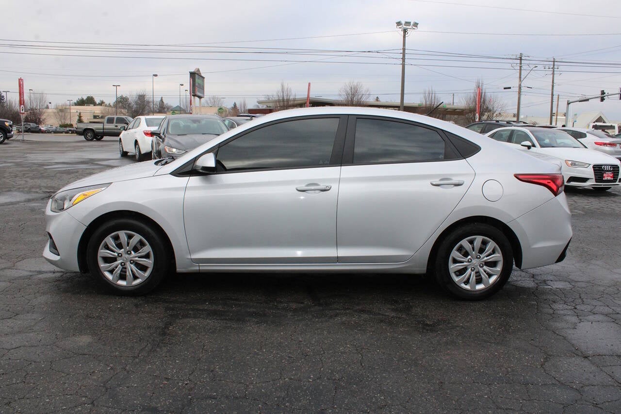 2021 Hyundai Accent SE 4dr Sedan CVT