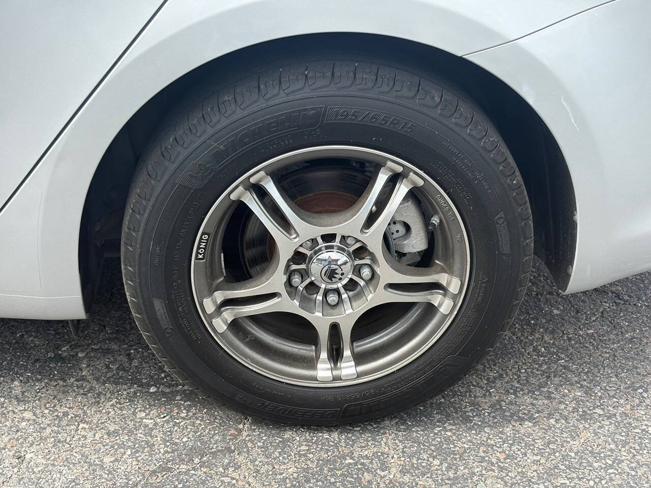 2017 Kia Forte LX 4dr Sedan 6M