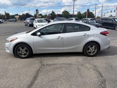 2017 Kia Forte LX 4dr Sedan 6M