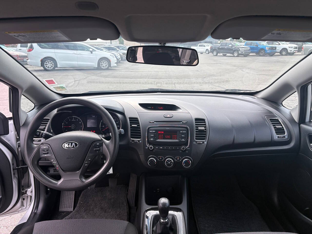 2017 Kia Forte LX 4dr Sedan 6M