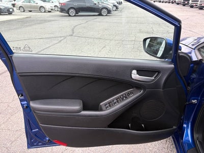 2017 Kia Forte LX 4dr Sedan 6A