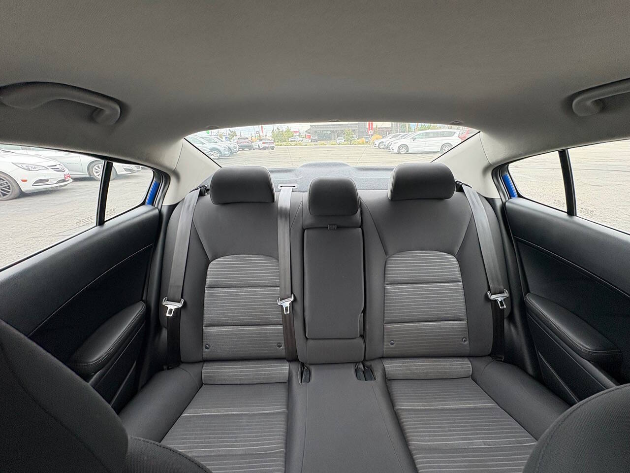 2017 Kia Forte LX 4dr Sedan 6A