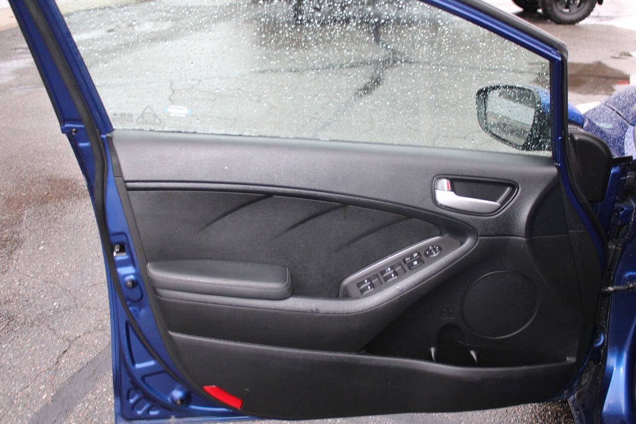 2018 Kia Forte LX 4dr Sedan 6A