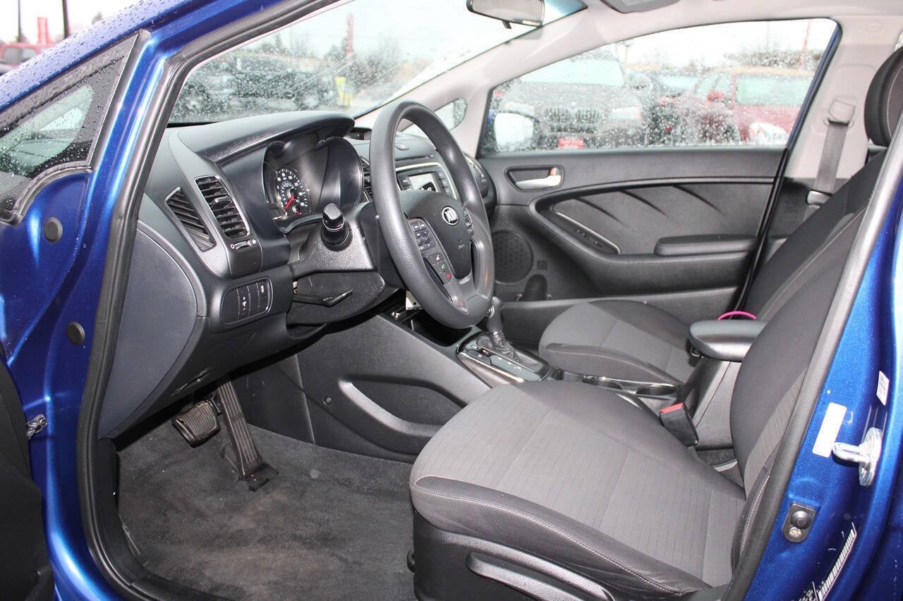 2018 Kia Forte LX 4dr Sedan 6A