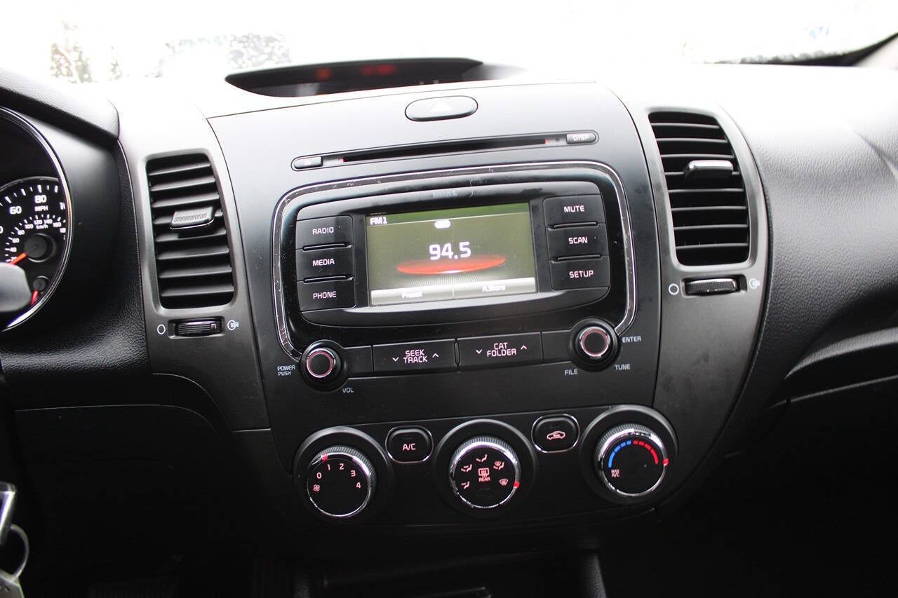 2018 Kia Forte LX 4dr Sedan 6A