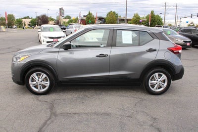 2020 Nissan Kicks S 4dr Crossover